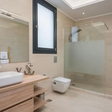 Luxury Apeiro In *
